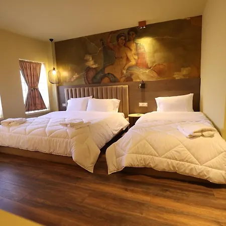 Borgjeze Hotel